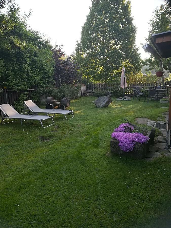 Apartman Dvorecna Loučovice Zewnętrze zdjęcie